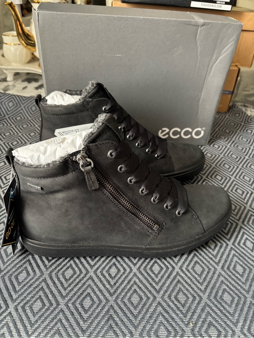 ECCO Black  Shearling-Lined High-Top Sneakers with Side Zipper